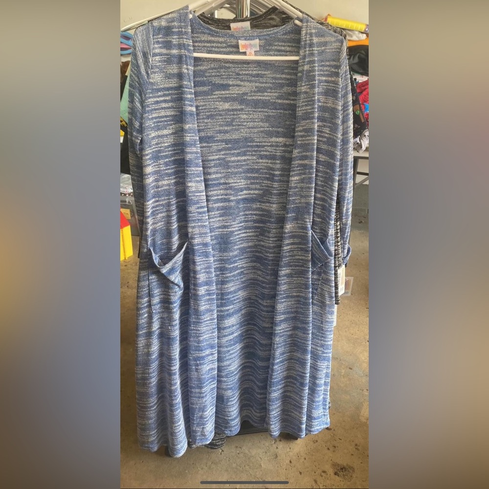 Lularoe XS Sarah - NWT - retails for $70